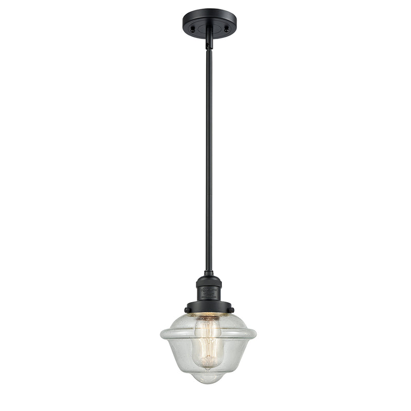 Oxford Mini Pendant shown in the Matte Black finish with a Seedy shade