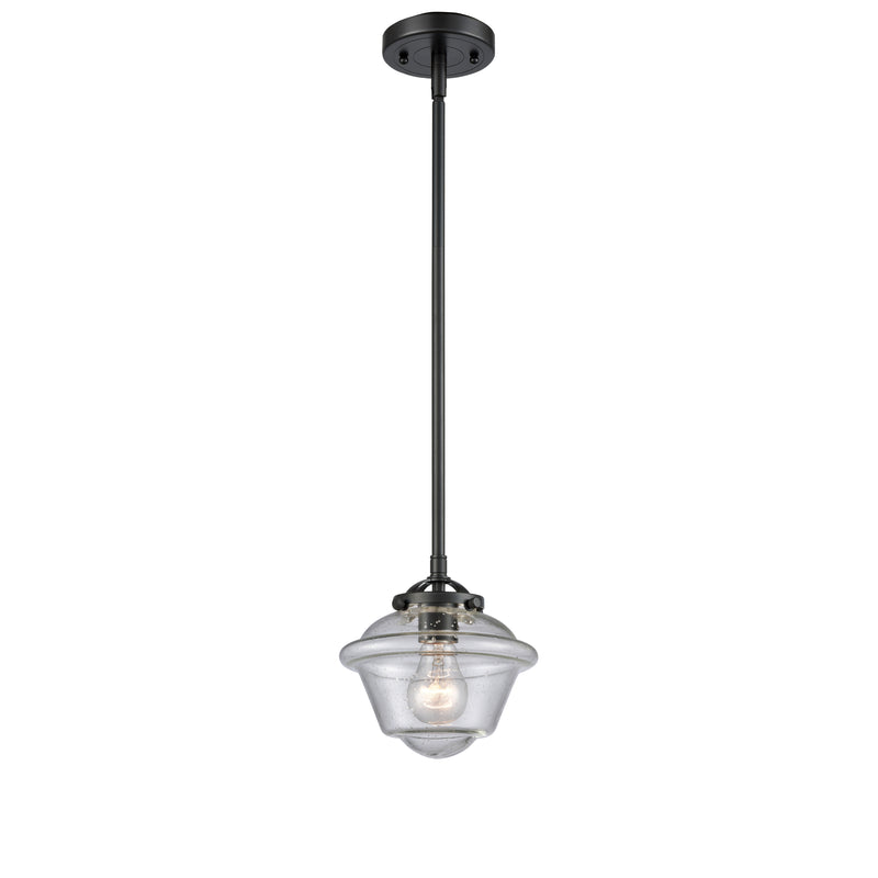 Oxford Mini Pendant shown in the Oil Rubbed Bronze finish with a Seedy shade