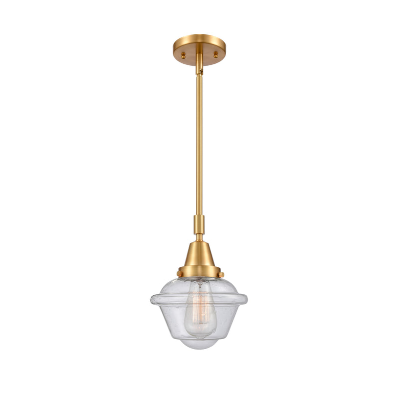 Oxford Mini Pendant shown in the Satin Gold finish with a Seedy shade